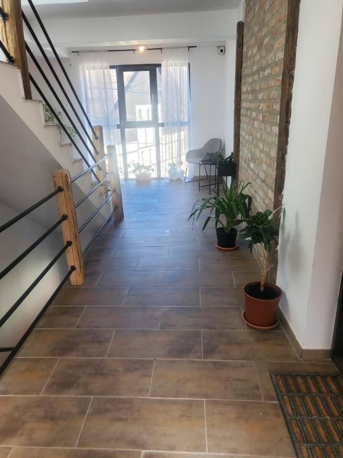 Casa Larisa - Wolves Apartment Sinaia Ngoại thất bức ảnh